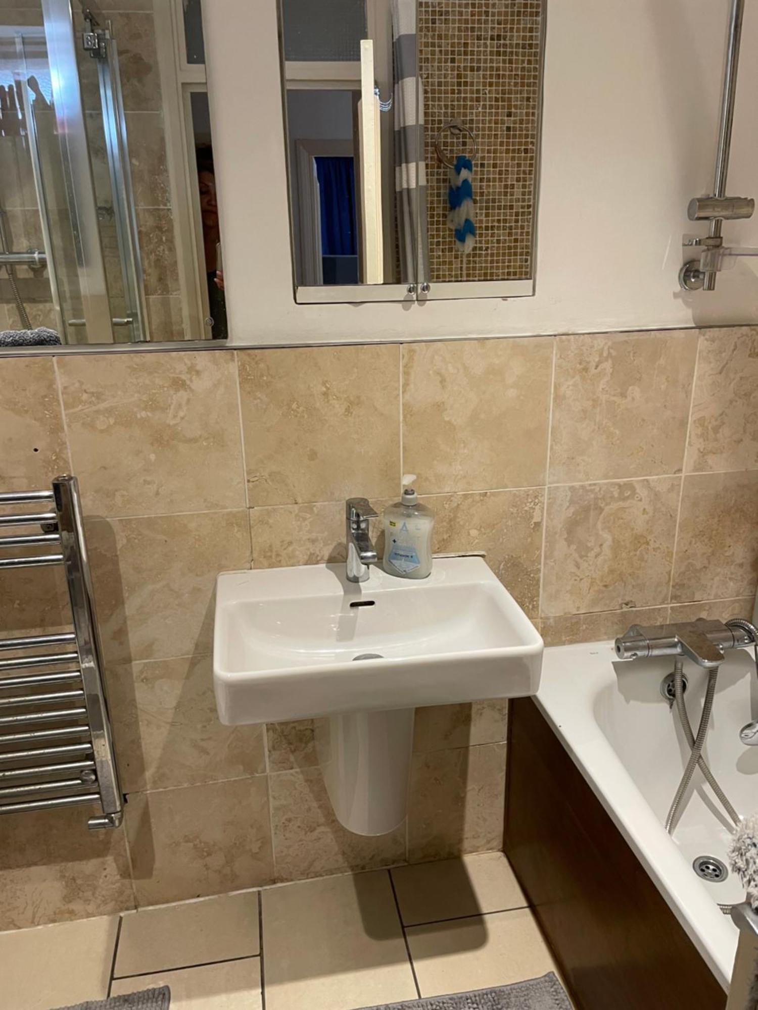 Rooms In Shared House In Kensington 伦敦 外观 照片